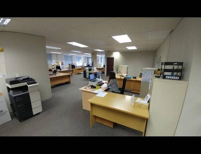 2,939M² OFFICE TO LET IN TYGER VALLEY